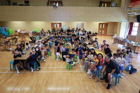 保良局屬下小學及幼稚園舉辦多場「編織幸福感工作坊」，吸引超過600名師生與家長參與。